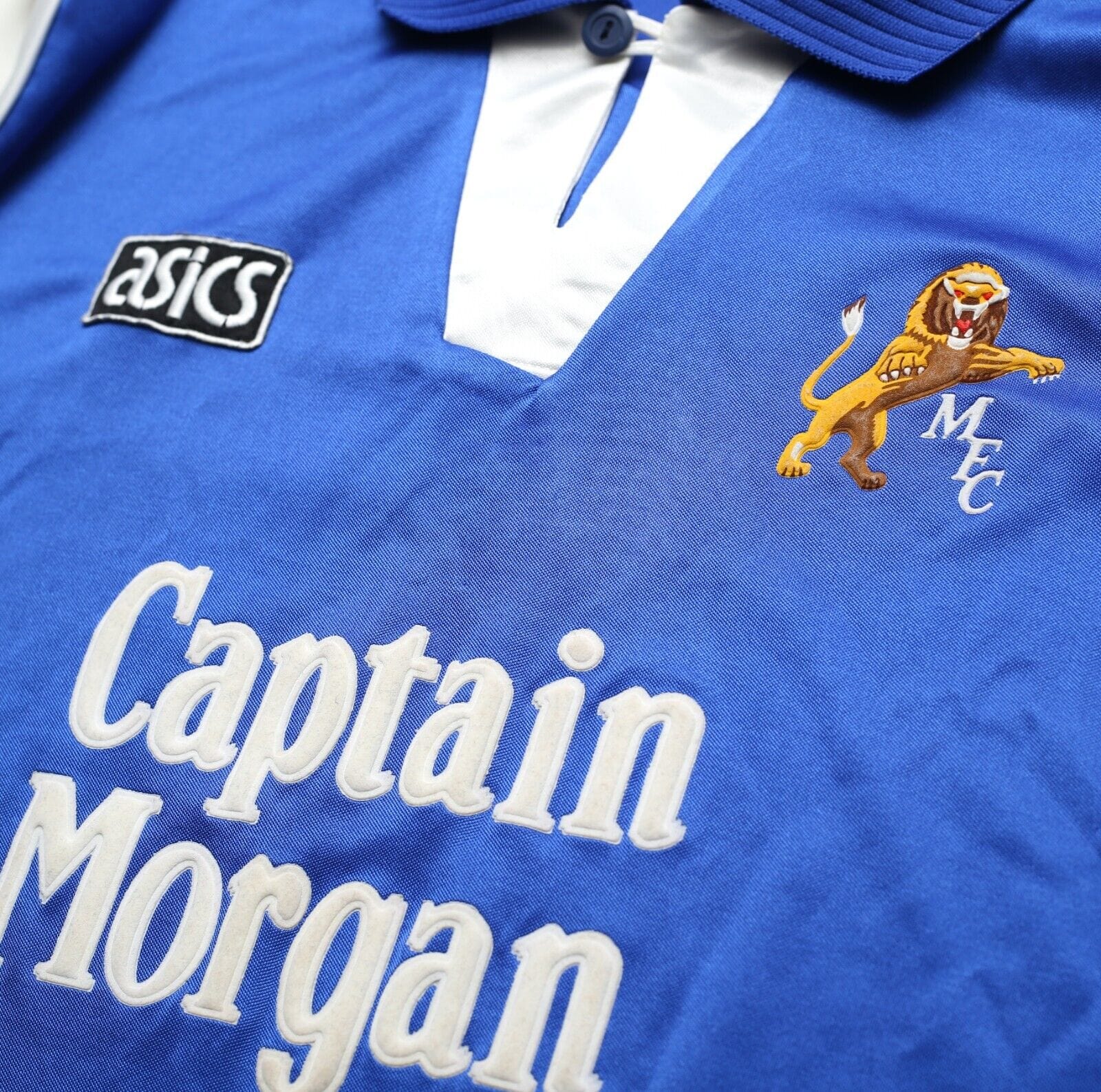 1994/96 MILLWALL Vintage Asics Home Football Shirt (M) Captain Morgan