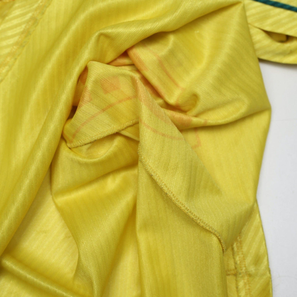 1994/97 Brazil Vintage Umbro Home Football Shirt (M) USA 94 World Cup