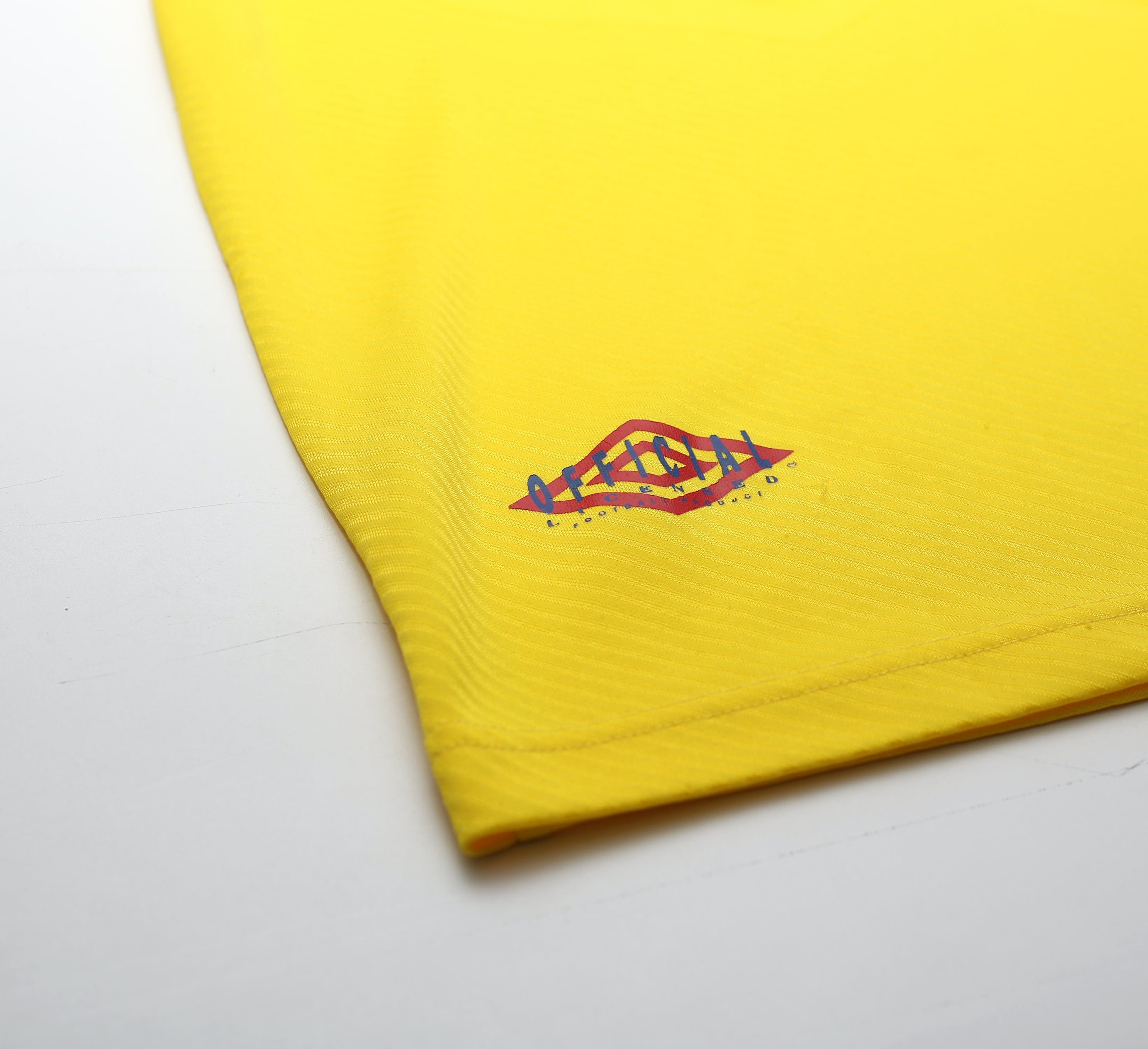 1994/97 BRAZIL Vintage Umbro Home Football Shirt (XL)