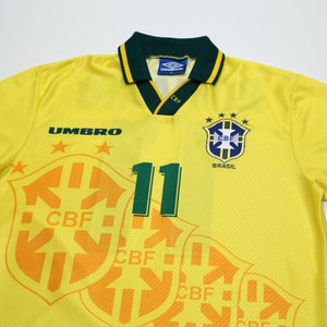 1994/97 Romario #11 Brazil Vintage Umbro Home Football Shirt (M)