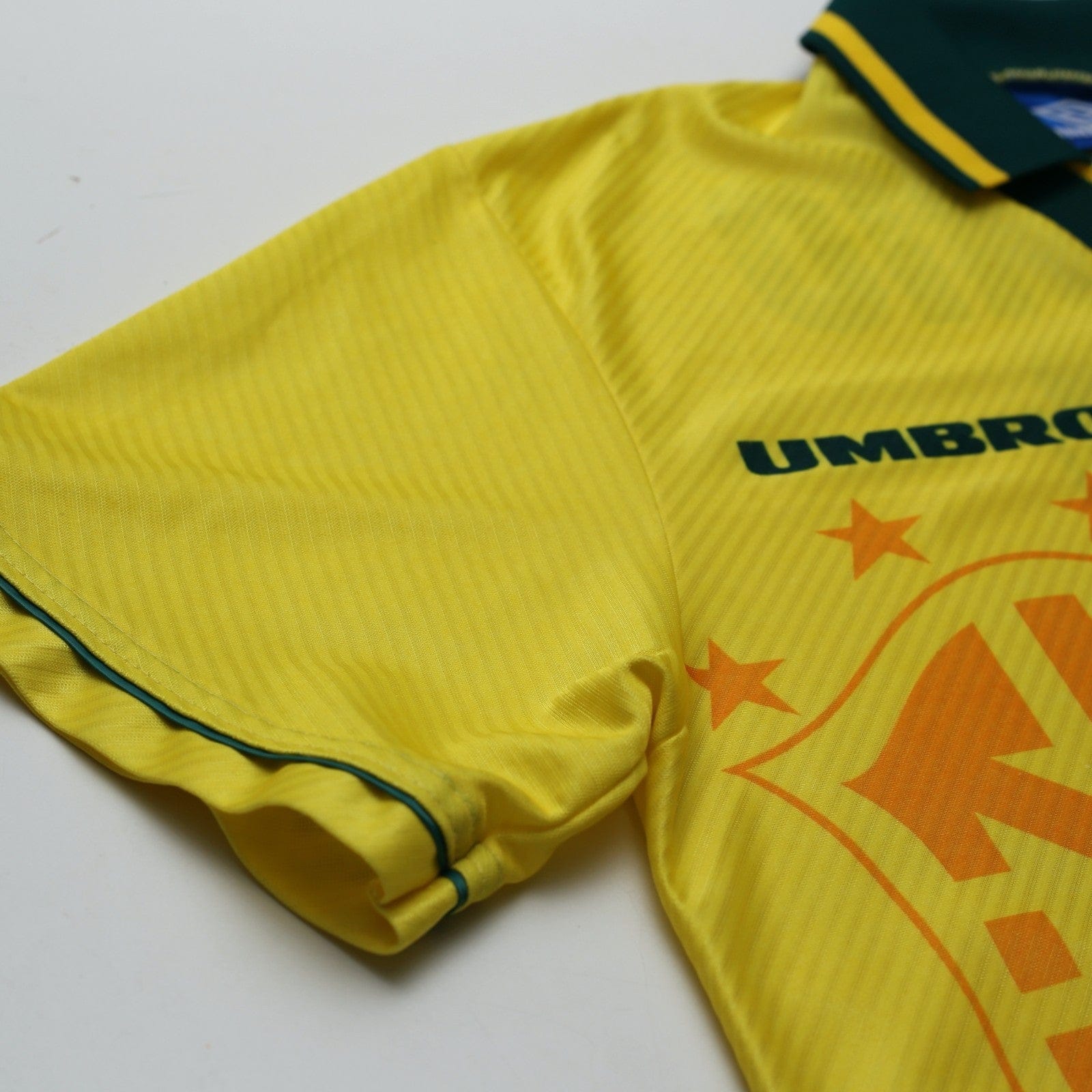 1994/97 Romario #11 Brazil Vintage Umbro Home Football Shirt (M)