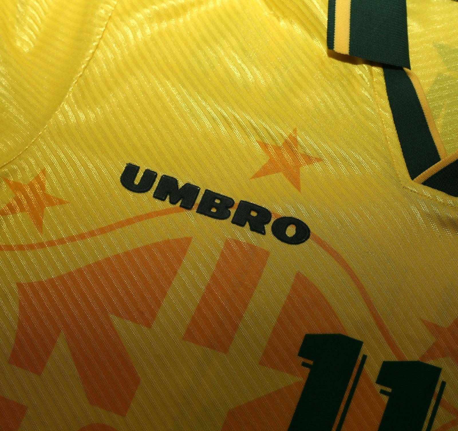 1994/97 ROMARIO #11 Brazil Vintage Umbro Home Football Shirt (M) 3 Star 94 WC