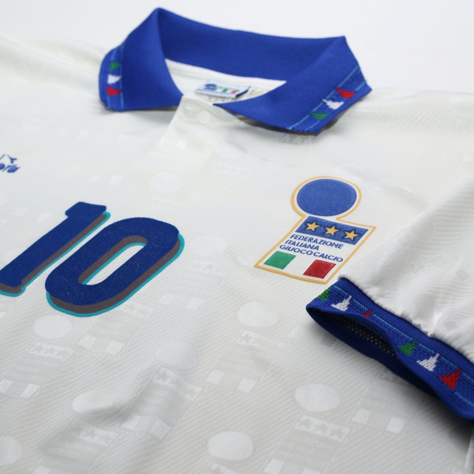 1994 Baggio #10 Italy Vintage Diadora Away Football Shirt (XXL) USA 94