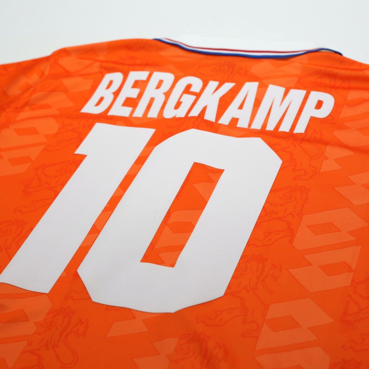 1994 Bergkamp #10 Holland Vintage Lotto Home Football Shirt (M) Netherlands