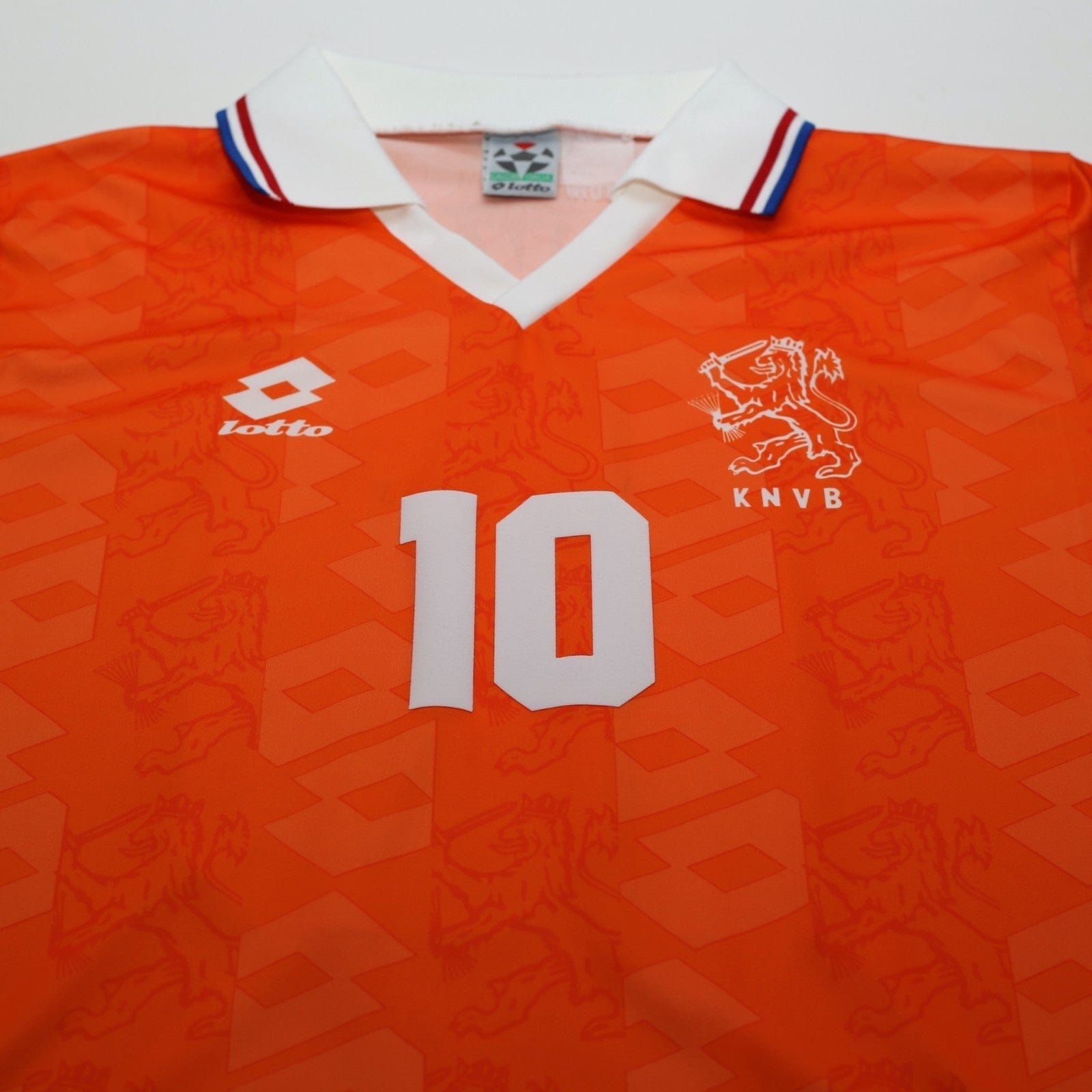 1994 Bergkamp #10 Holland Vintage Lotto Home Football Shirt (M) Netherlands