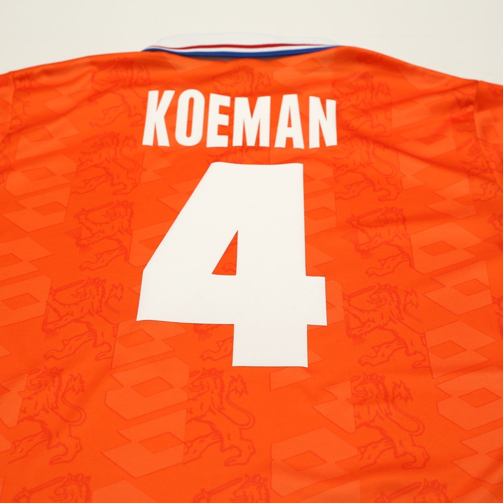 1994 Koeman #4 Holland Vintage Lotto Home Football Shirt (M) Netherlands