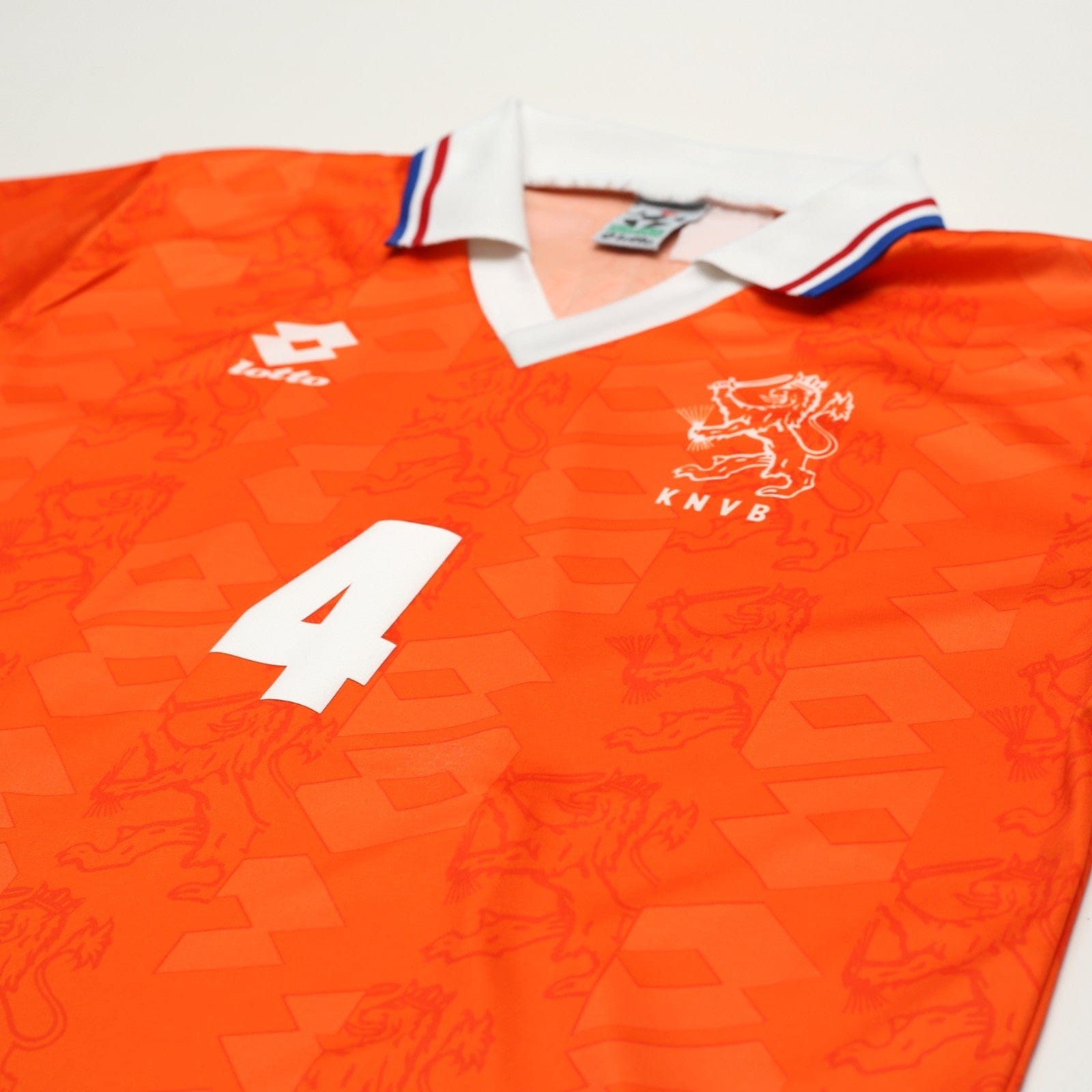 1994 Koeman #4 Holland Vintage Lotto Home Football Shirt (M) Netherlands