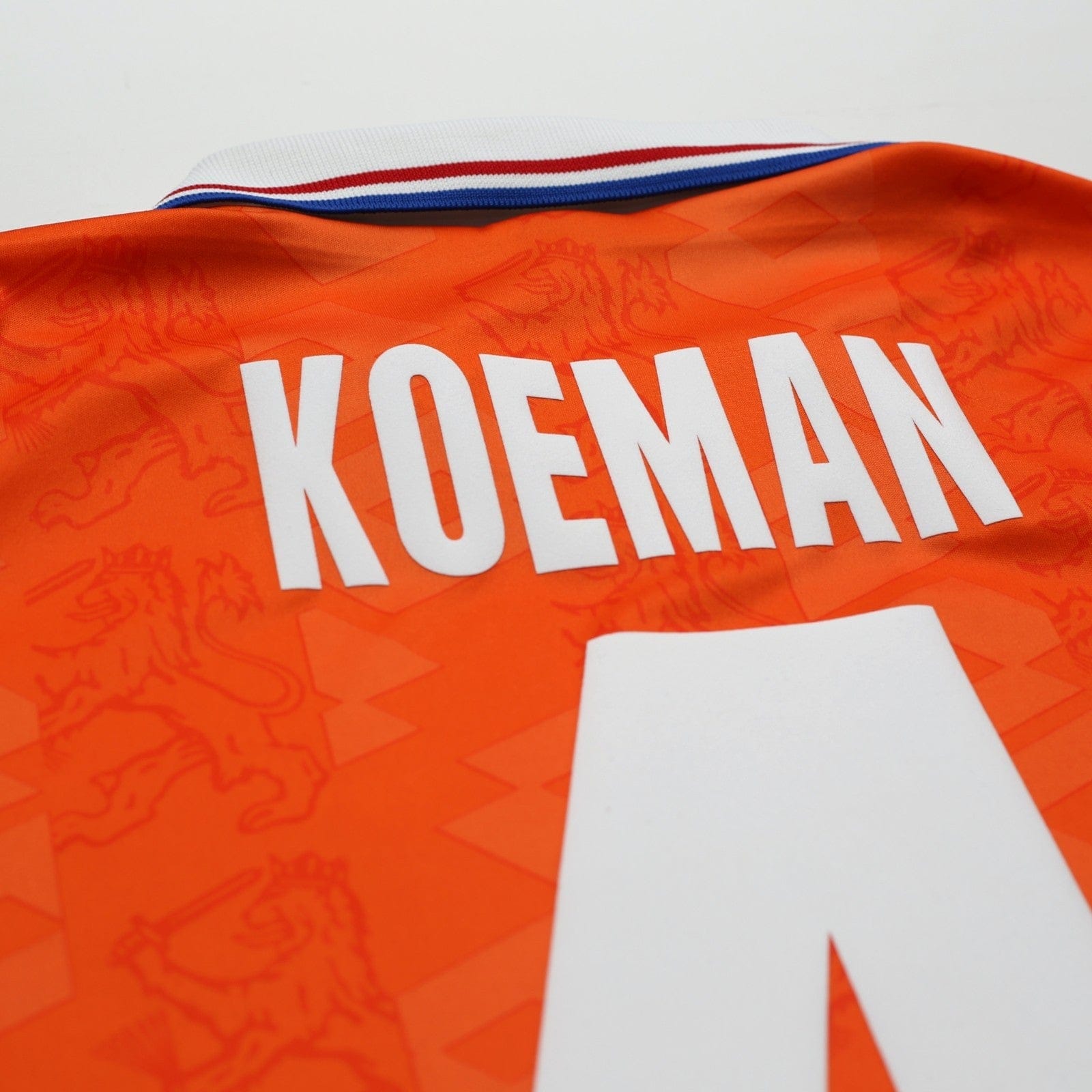 1994 Koeman #4 Holland Vintage Lotto Home Football Shirt (M) Netherlands