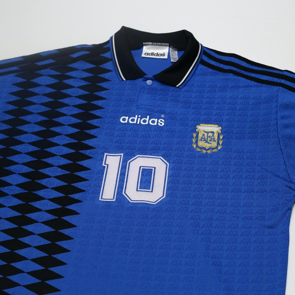 1994 Maradona #10 Argentina Retro adidas Originals Away Football Shirt (M)
