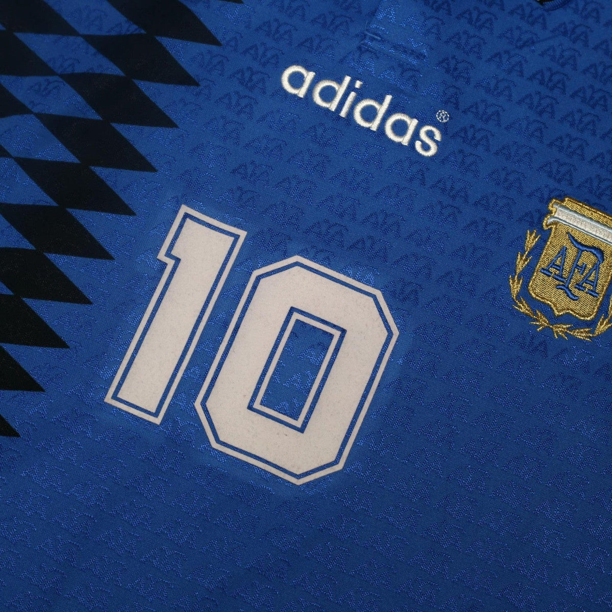 1994 Maradona #10 Argentina Retro adidas Originals Away Football Shirt (M)