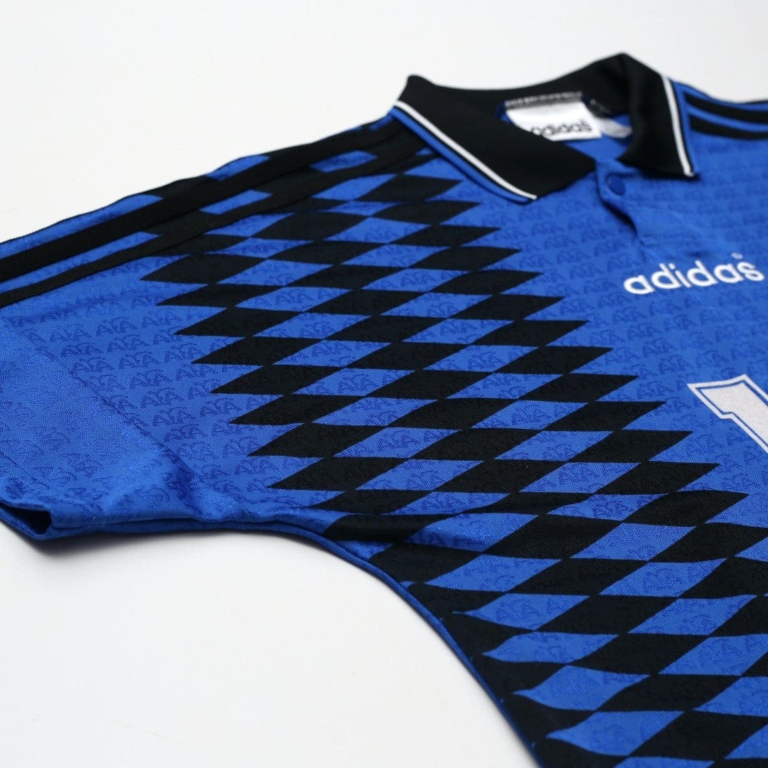 1994 Maradona #10 Argentina Retro adidas Originals Away Football Shirt (S/M)