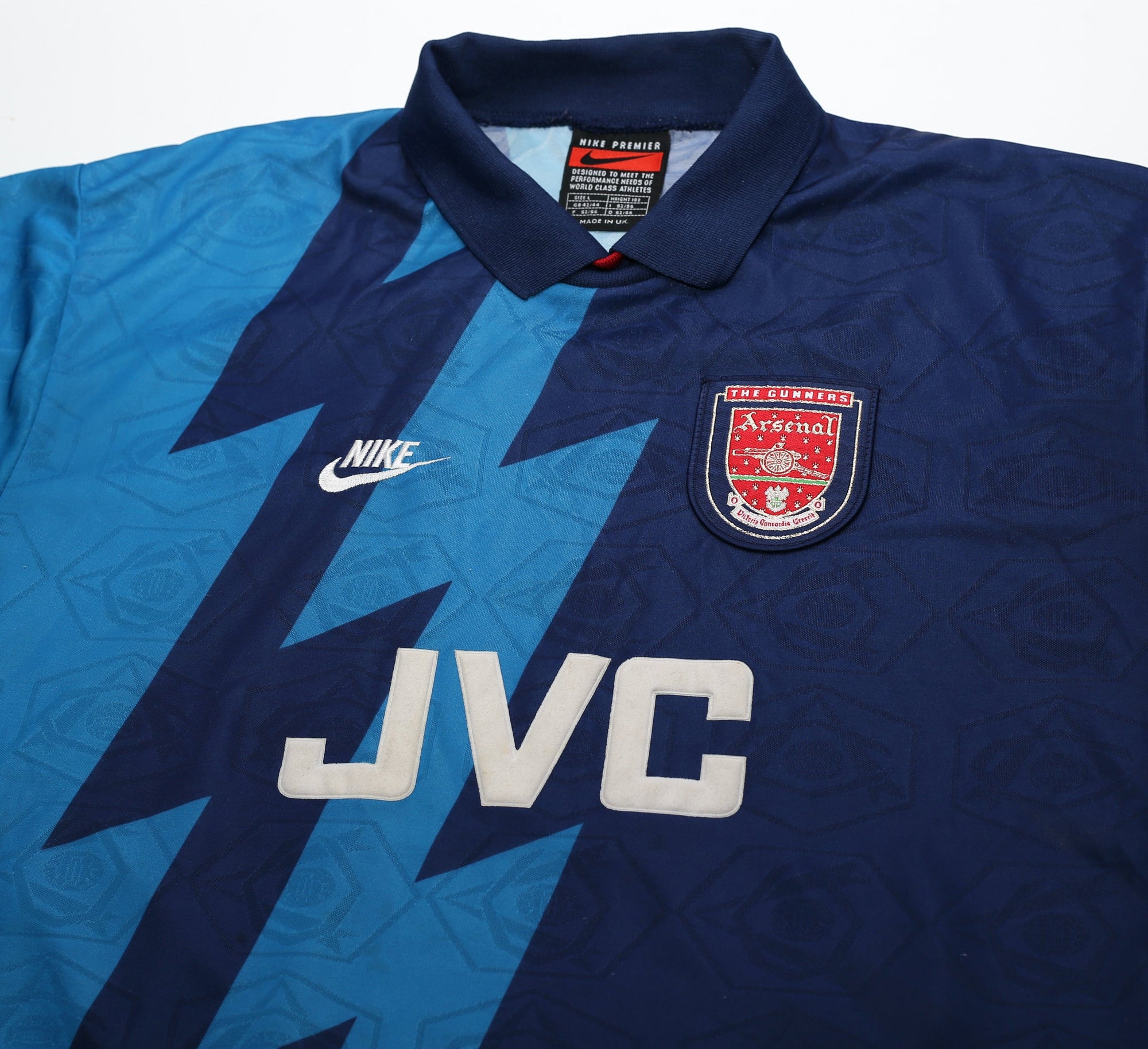 1995/96 BERGKAMP #10 Arsenal Nike Away Football Shirt (L)