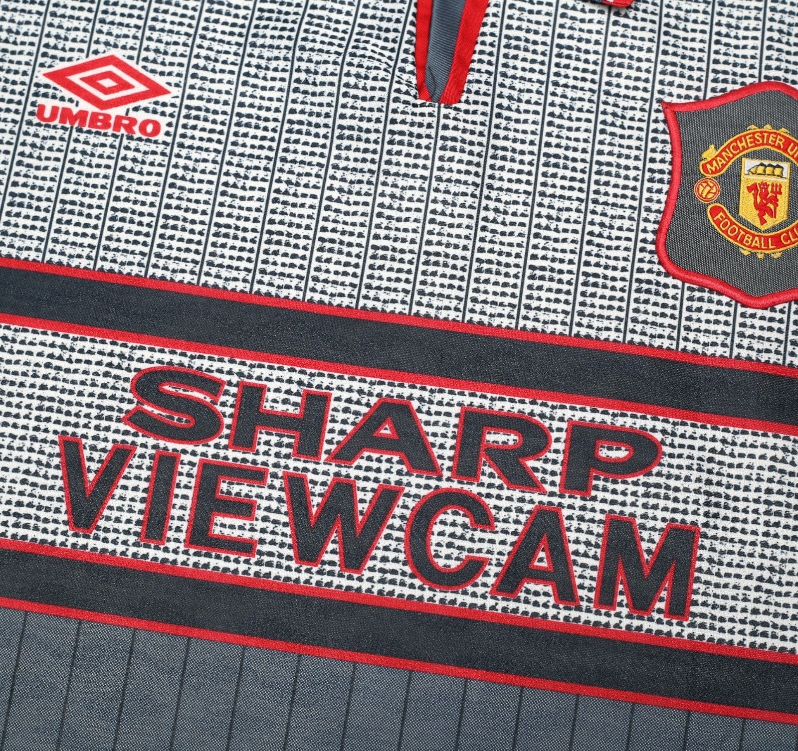 1995/96 CANTONA #7 Manchester United Vintage Umbro Away Football Shirt (M)