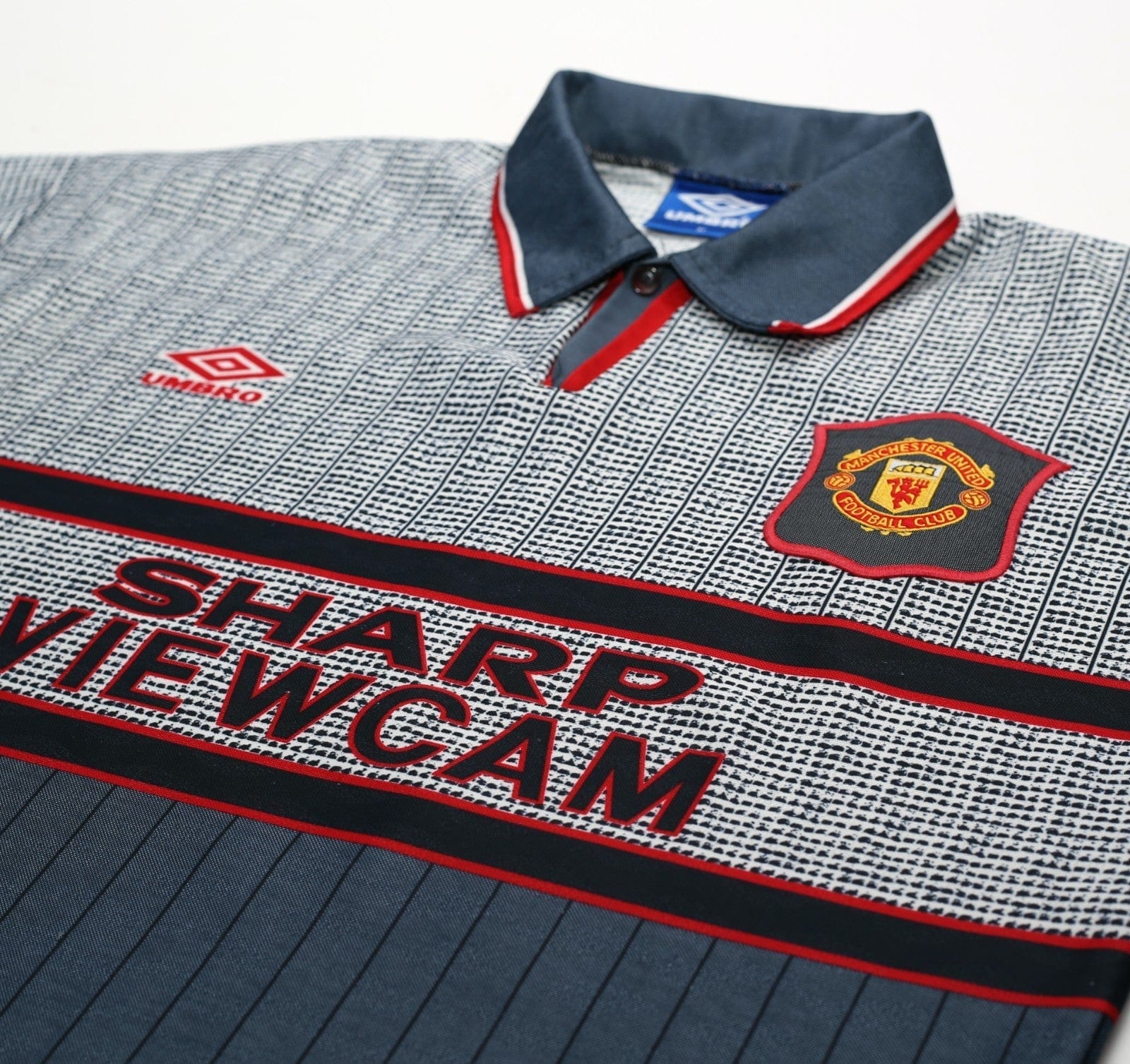 1995/96 CANTONA #7 Manchester United Vintage Umbro Away Football Shirt (M)
