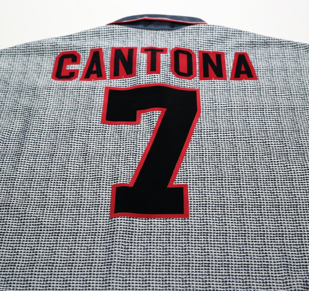 1995/96 CANTONA #7 Manchester United Vintage Umbro Away Football Shirt (M)