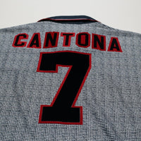 1995/96 Cantona #7 Manchester United Vintage Umbro Away Football Shirt (M)