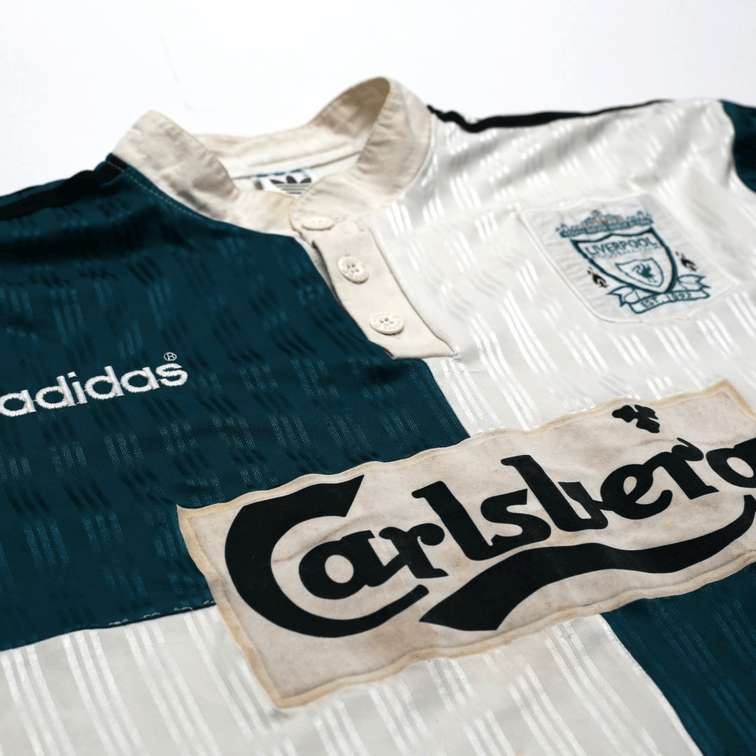 1995/96 Liverpool Vintage adidas Away Football Shirt (S/M)