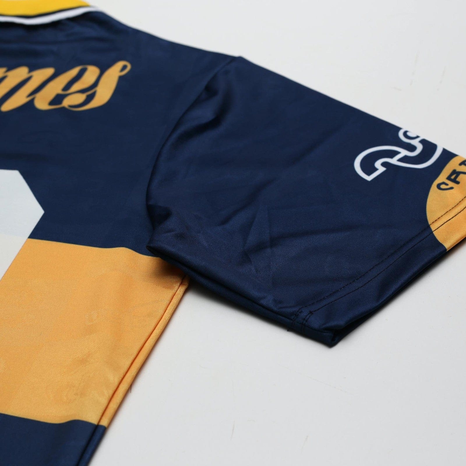 1995/96 Maradona #10 Boca Juniors Olan Reissue Quilmes SS Shirt 44 (XL) BNWT