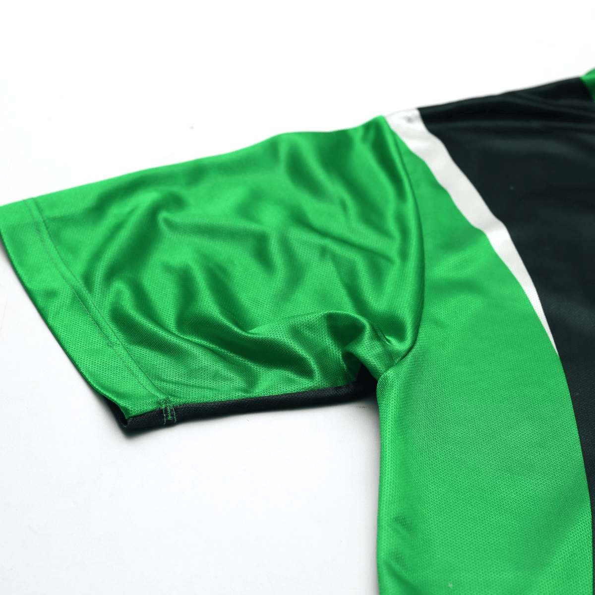 1995/96 Verdy Kawasaki Vintage Mizuno Home Football Shirt (M)