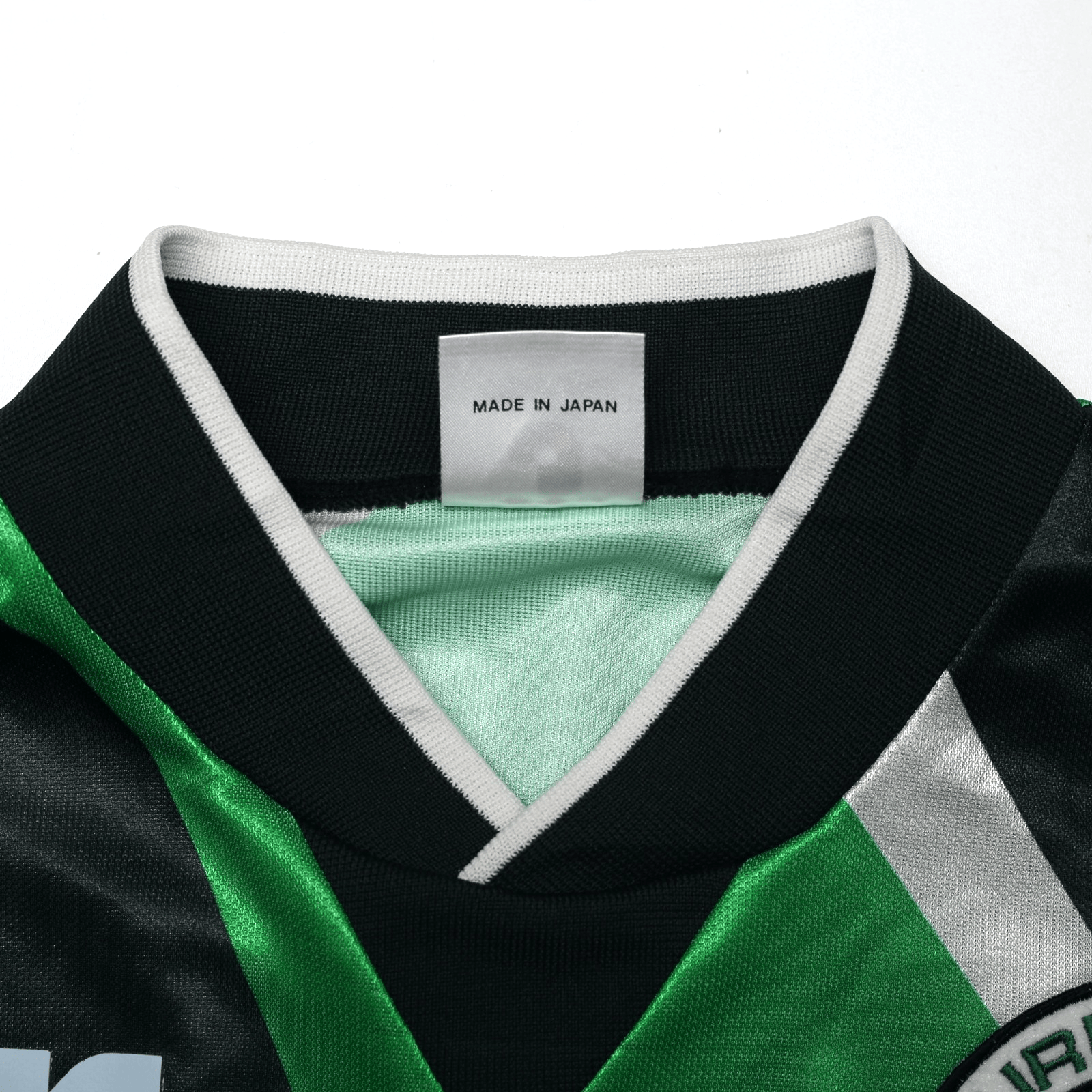 1995/96 Verdy Kawasaki Vintage Mizuno Home Football Shirt (M)