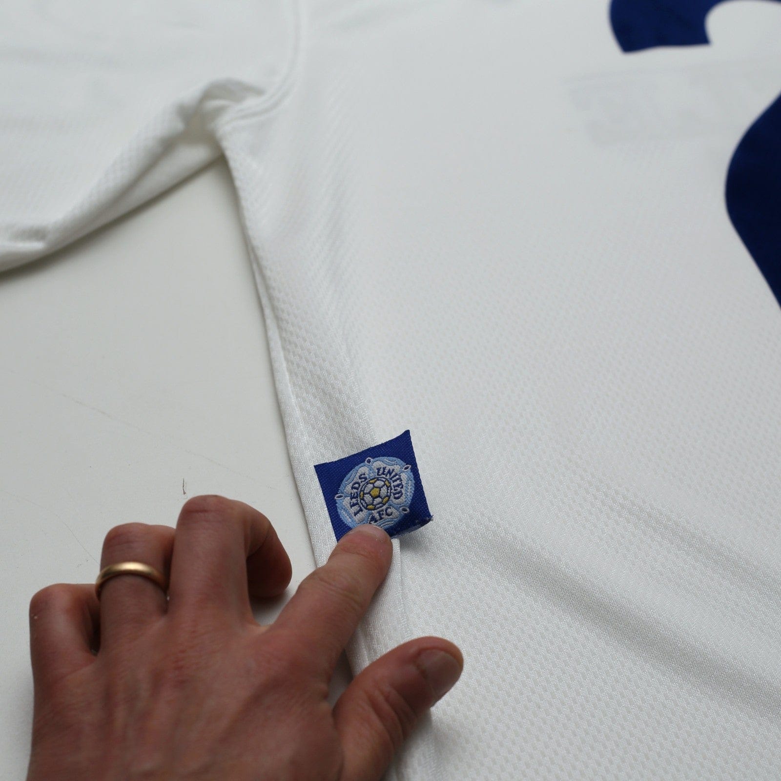1995/96 Yeboah #21 Leeds United Vintage Asics Home Football Shirt (L)