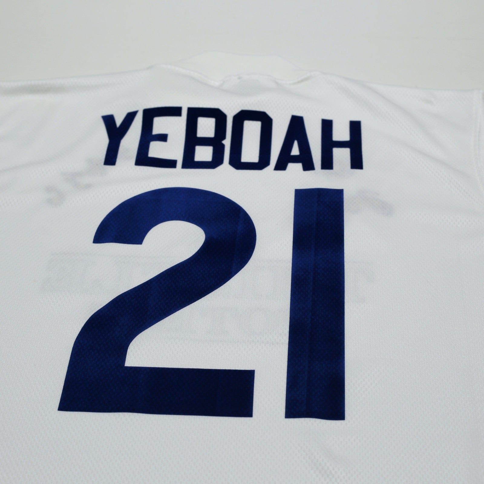 1995/96 Yeboah #21 Leeds United Vintage Asics Home Football Shirt (L)