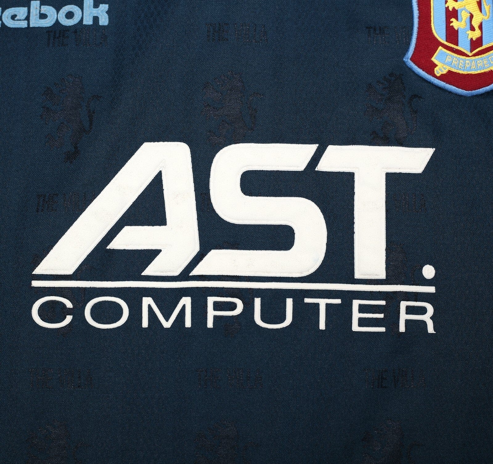 1995/97 ASTON VILLA Vintage Reebok Away Football Shirt Jersey (L)