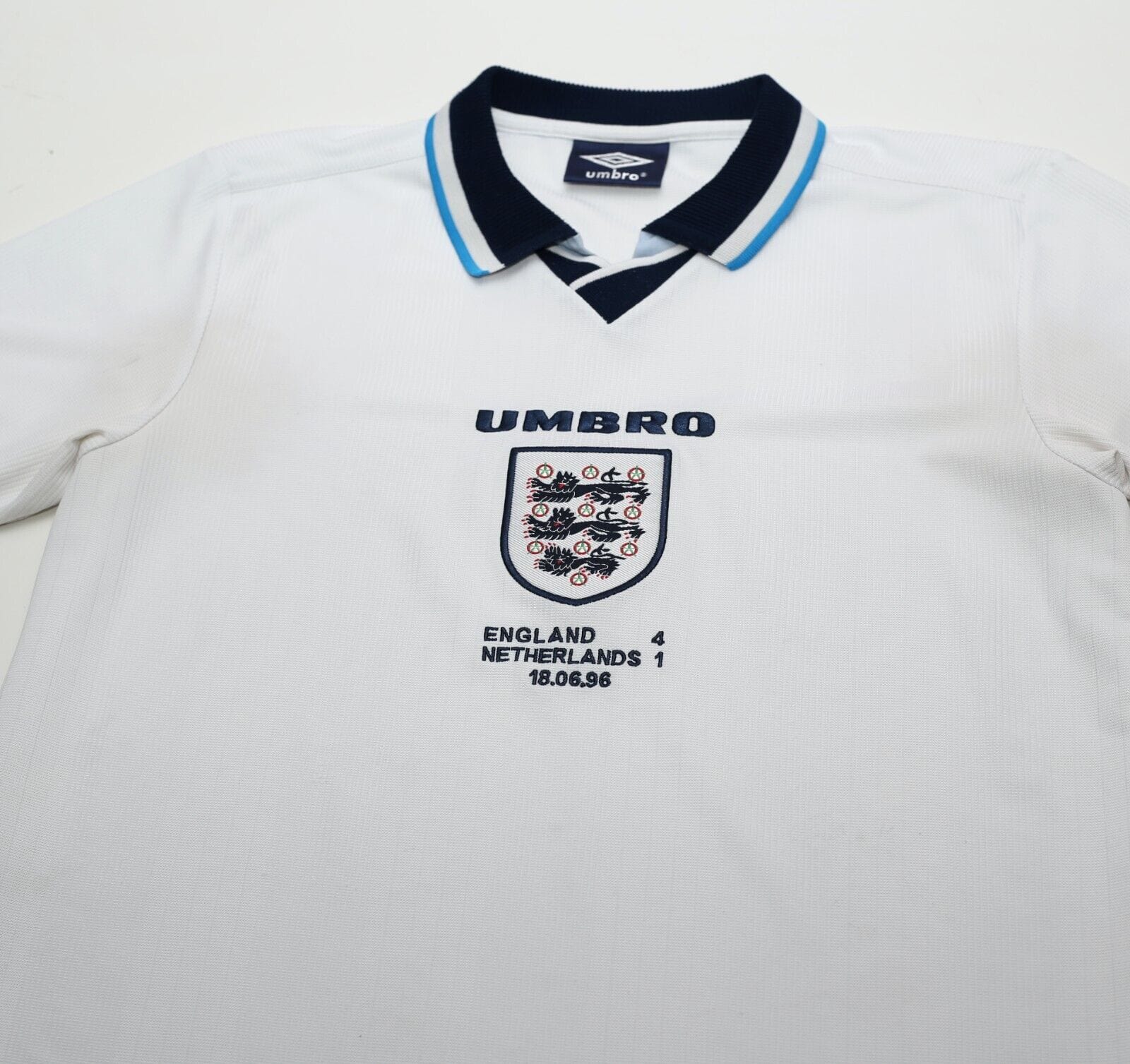 1995/97 ENGLAND Retro Umbro Football Shirt (M) Euro 96 Netherlands