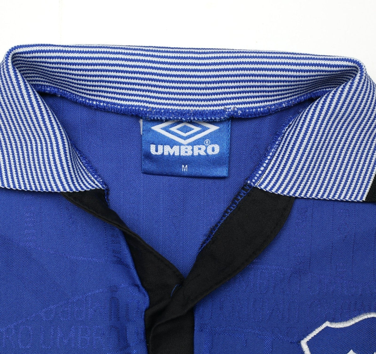 1995/97 FERGUSON #9 Everton Vintage Umbro Home Football Shirt (M)