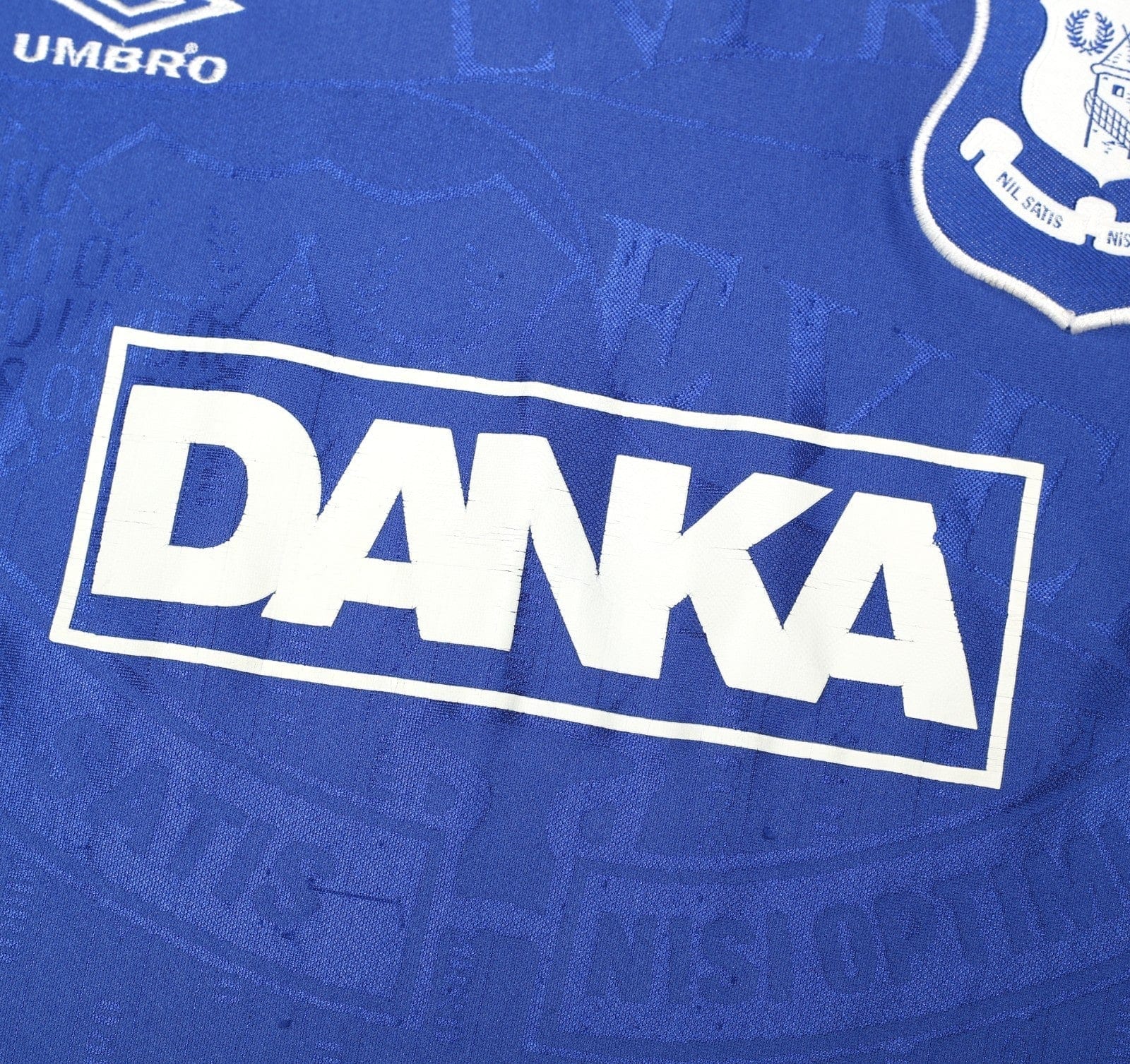 1995/97 FERGUSON #9 Everton Vintage Umbro Home Football Shirt (M)