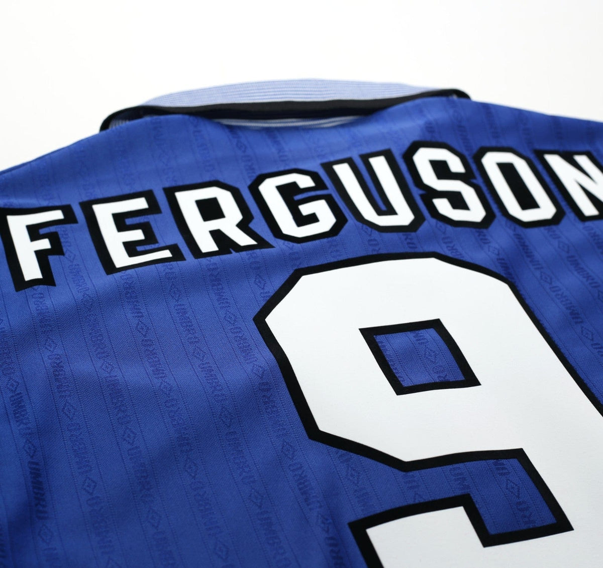 1995/97 FERGUSON #9 Everton Vintage Umbro Home Football Shirt (M)