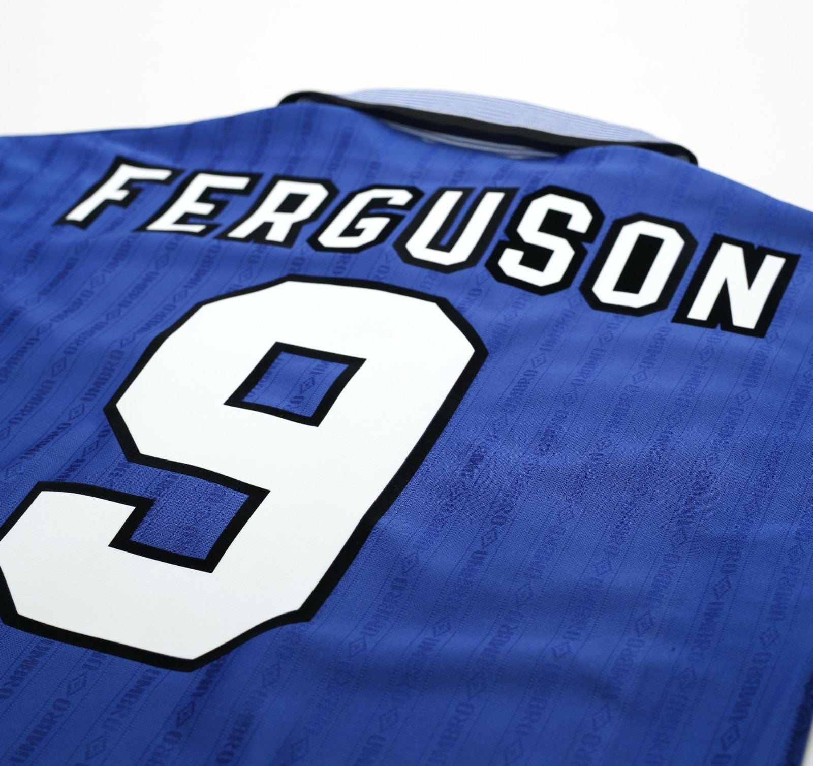 1995/97 FERGUSON #9 Everton Vintage Umbro Home Football Shirt (M)