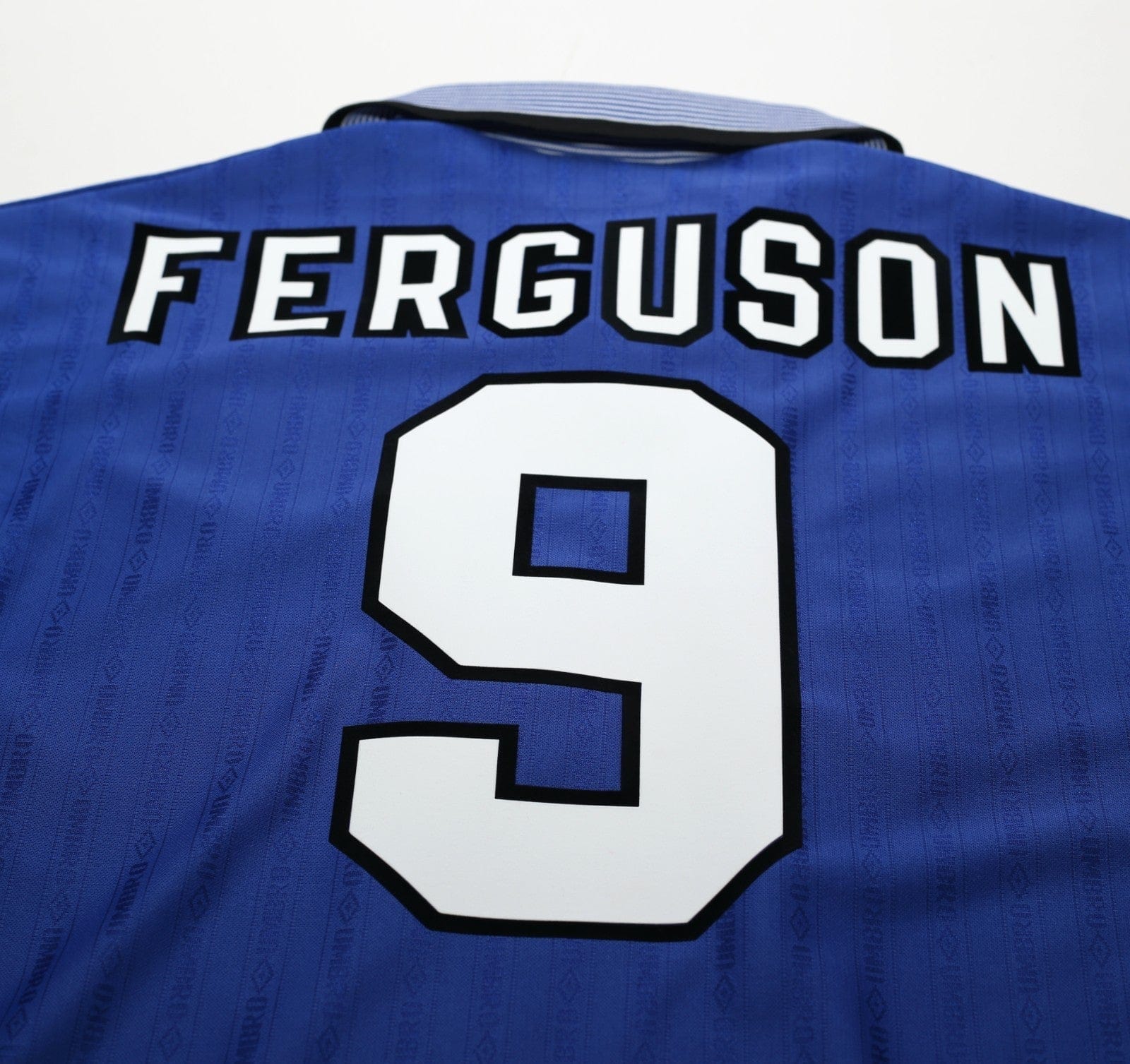 1995/97 FERGUSON #9 Everton Vintage Umbro Home Football Shirt (M)