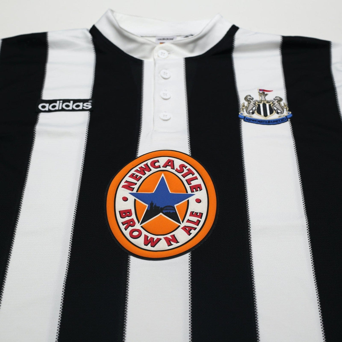 1995/97 Ginola #14 Newcastle United Retro adidas Football Shirt (XL)
