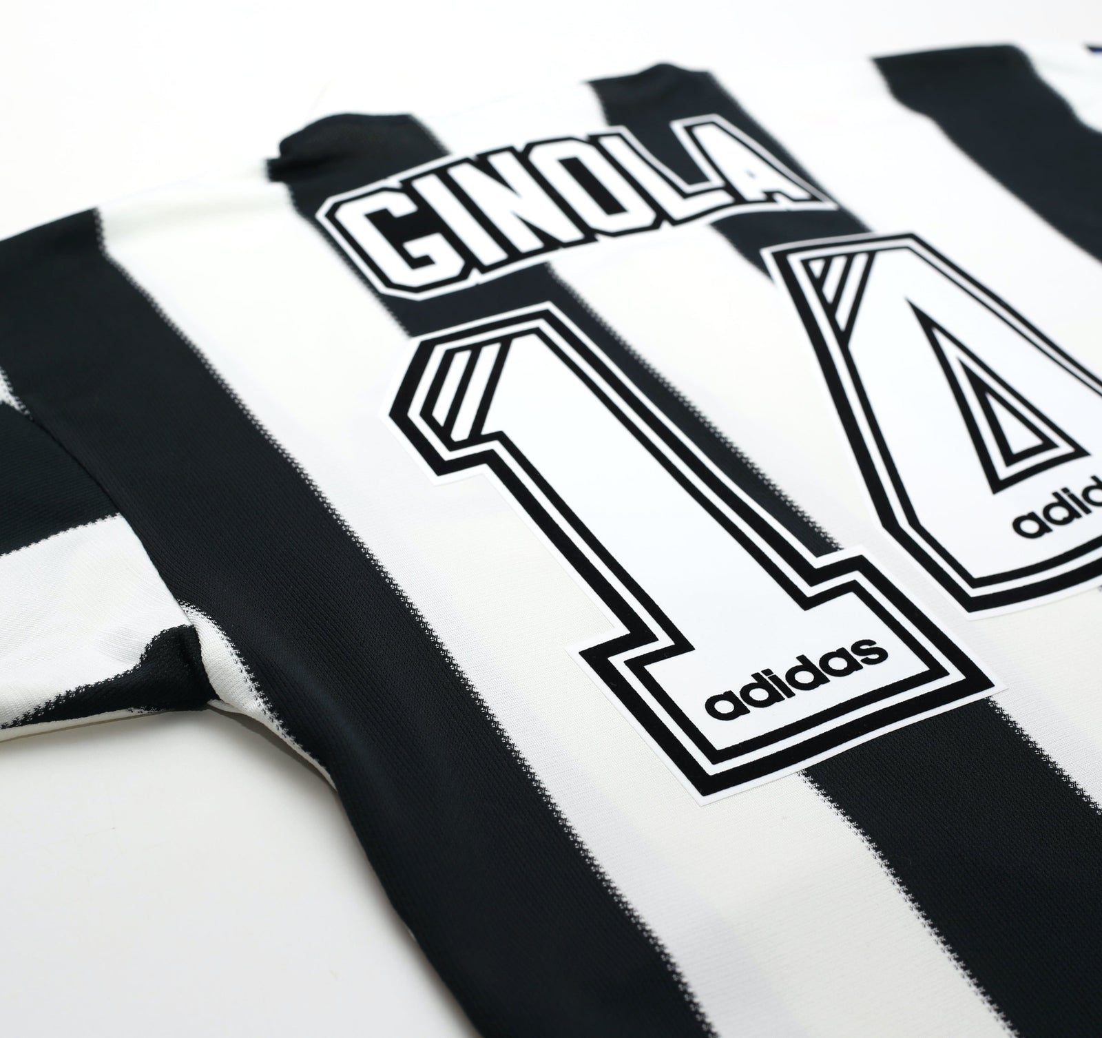 1995/97 GINOLA #14 Newcastle United Vintage adidas Home Football Shirt (S)