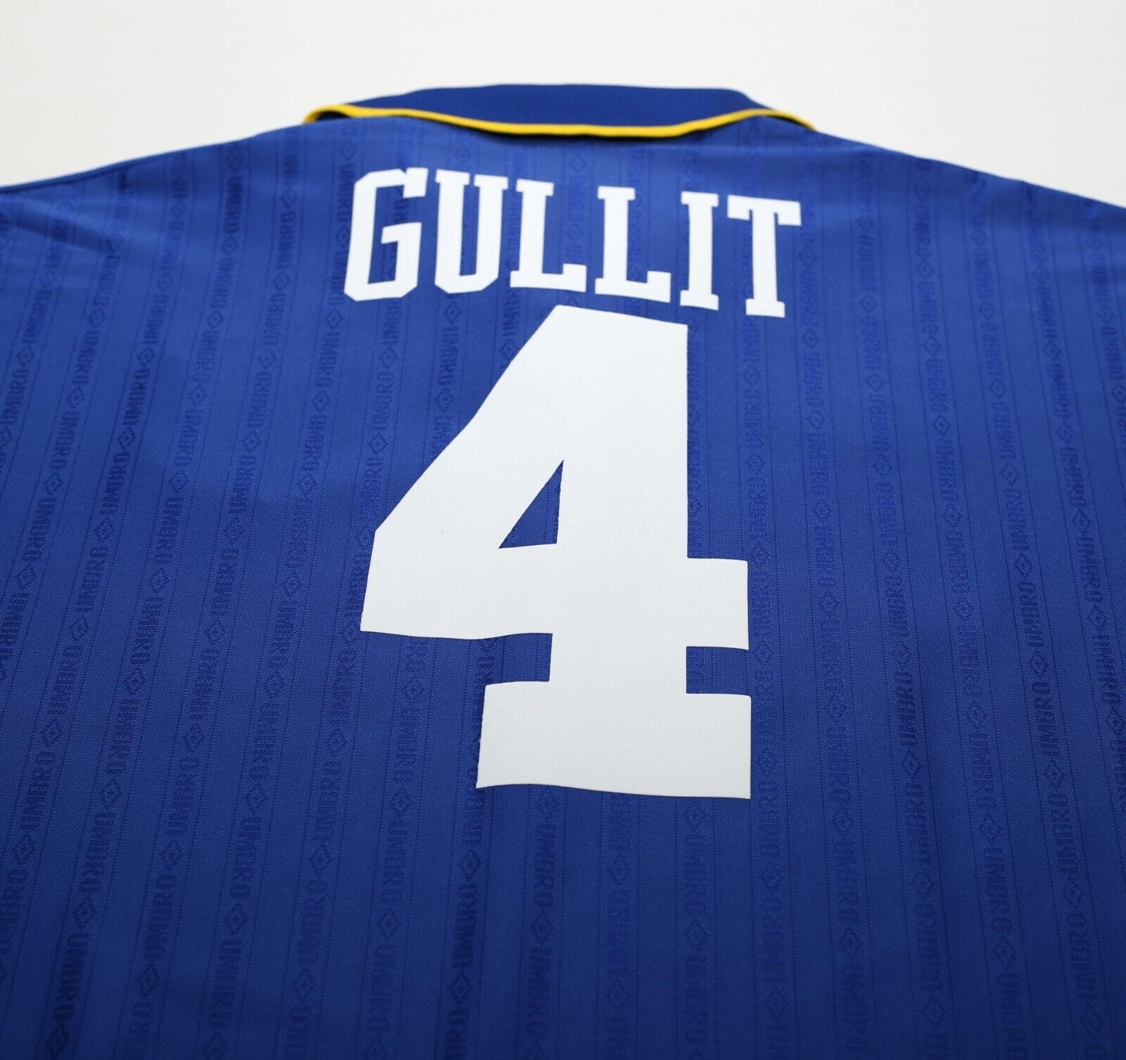 1995/97 GULLIT #4 Chelsea Vintage Umbro Home Football Shirt (L)