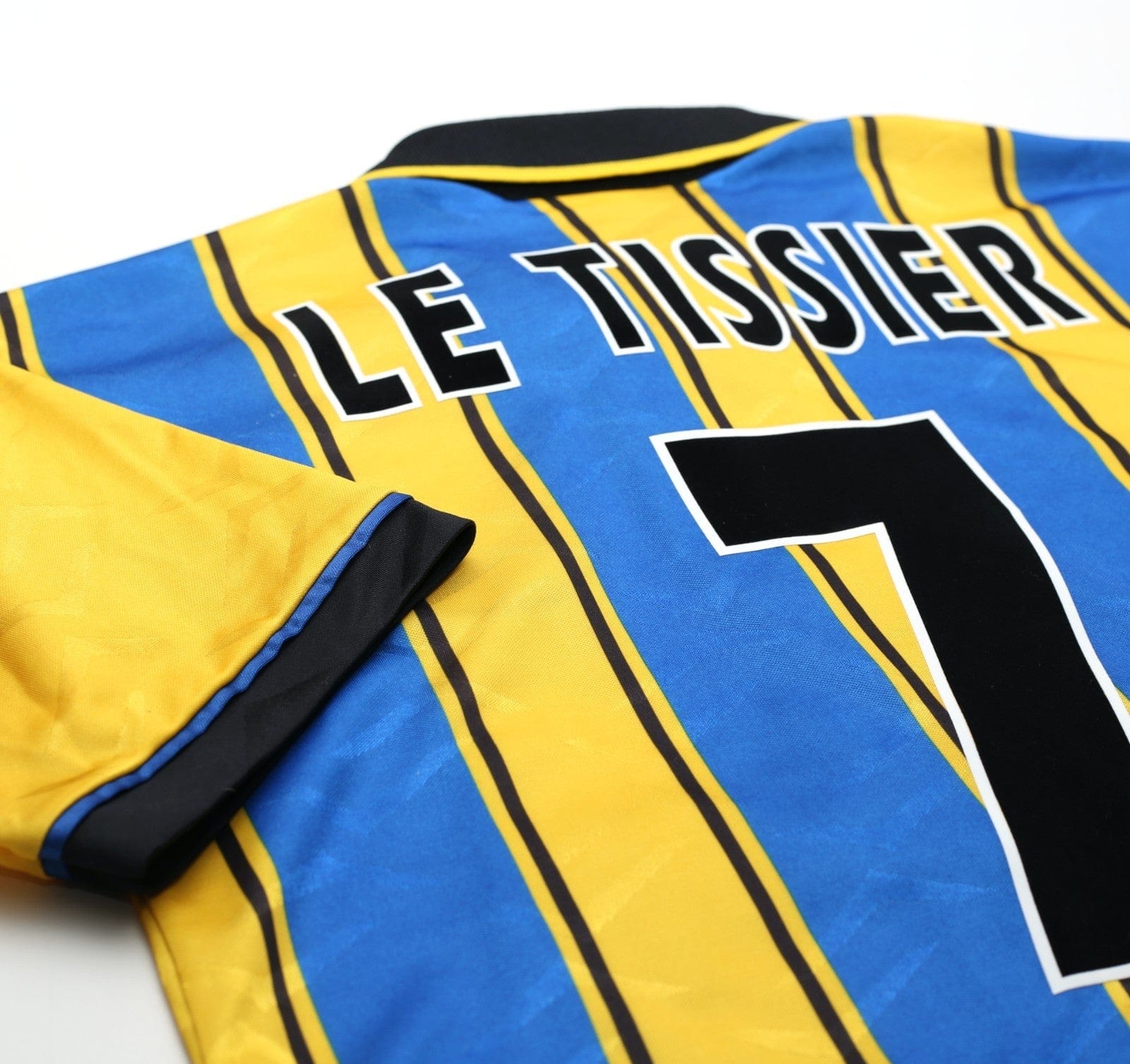 1995/97 LE TISSIER #7 Southampton Away Vintage PONY Football Shirt (M)