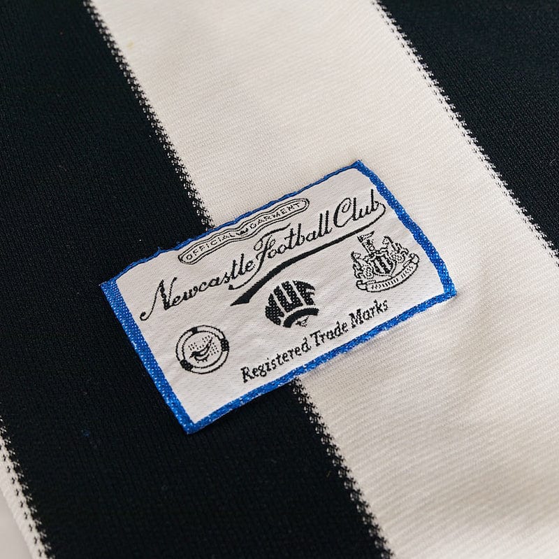 1995-97 Newcastle United home football Shirt M (Excellent 1995-97 Newcastle United home football Shirt M (Excellent
