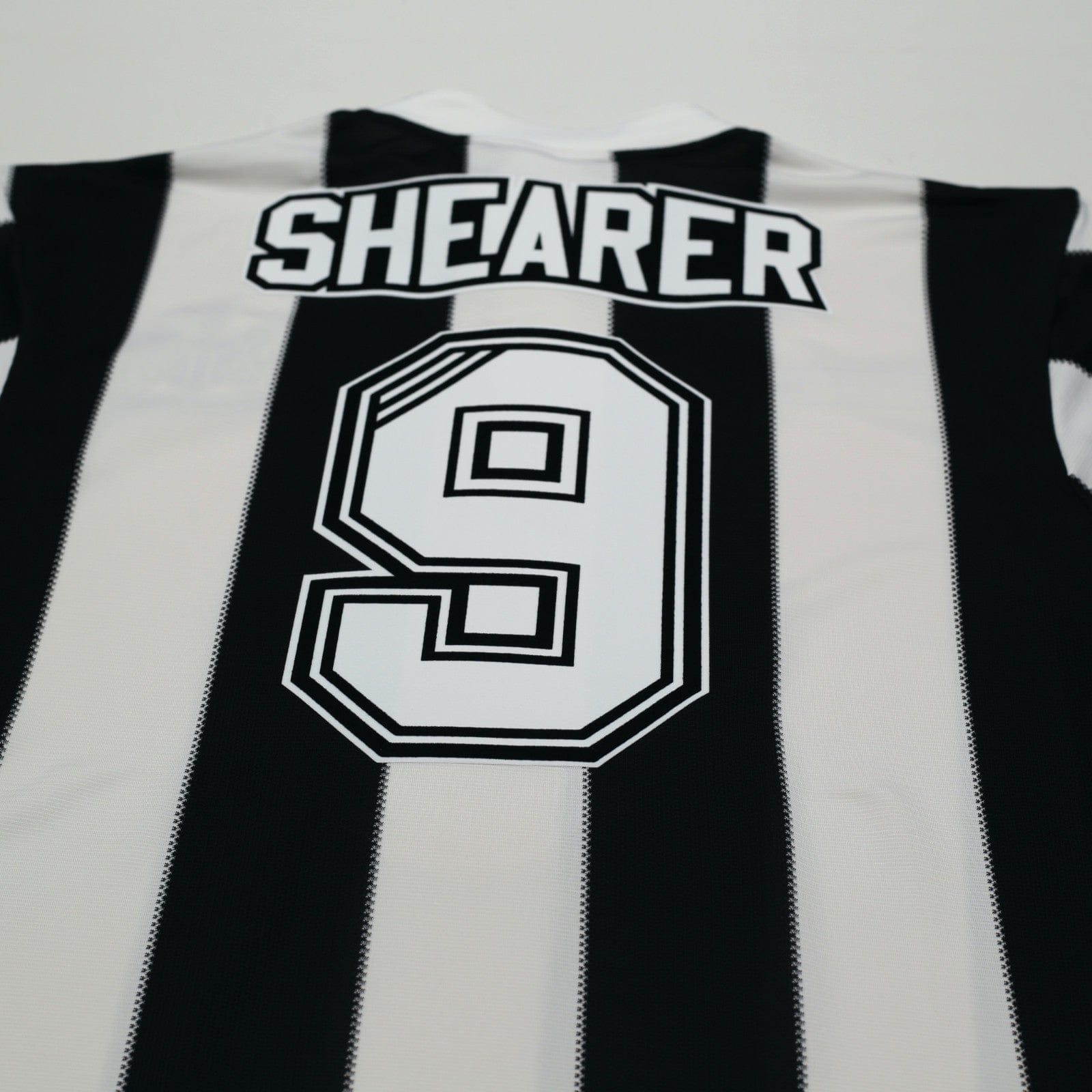 1995/97 Shearer #9 Newcastle United Retro adidas Football Shirt (S) BNWT