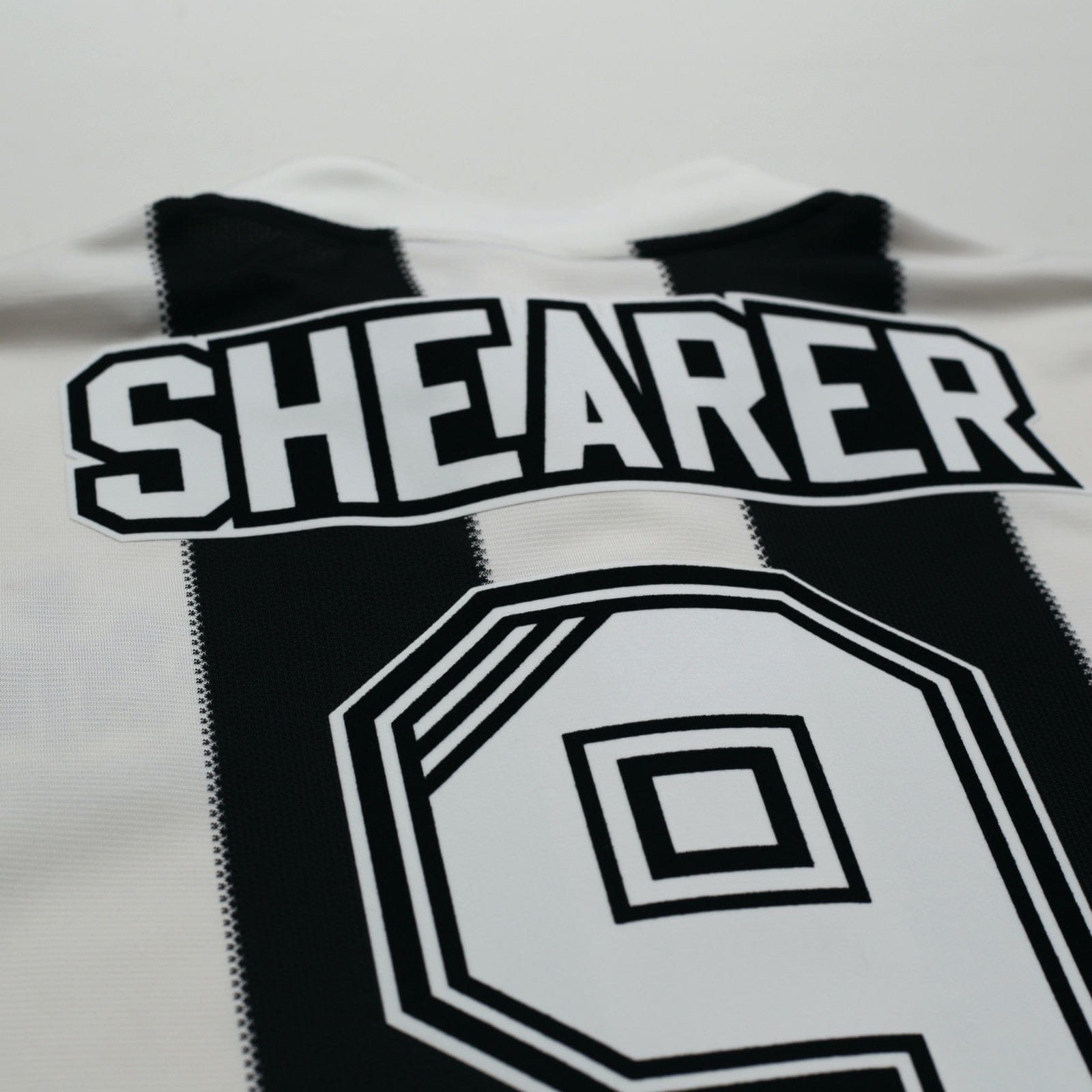 1995/97 Shearer #9 Newcastle United Retro adidas Football Shirt (S) BNWT
