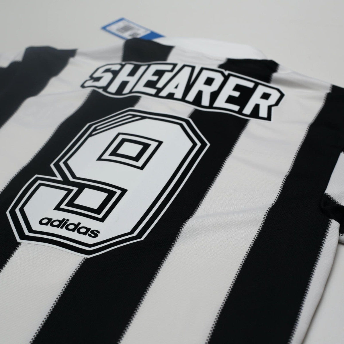 1995/97 Shearer #9 Newcastle United Retro adidas Football Shirt (S) BNWT