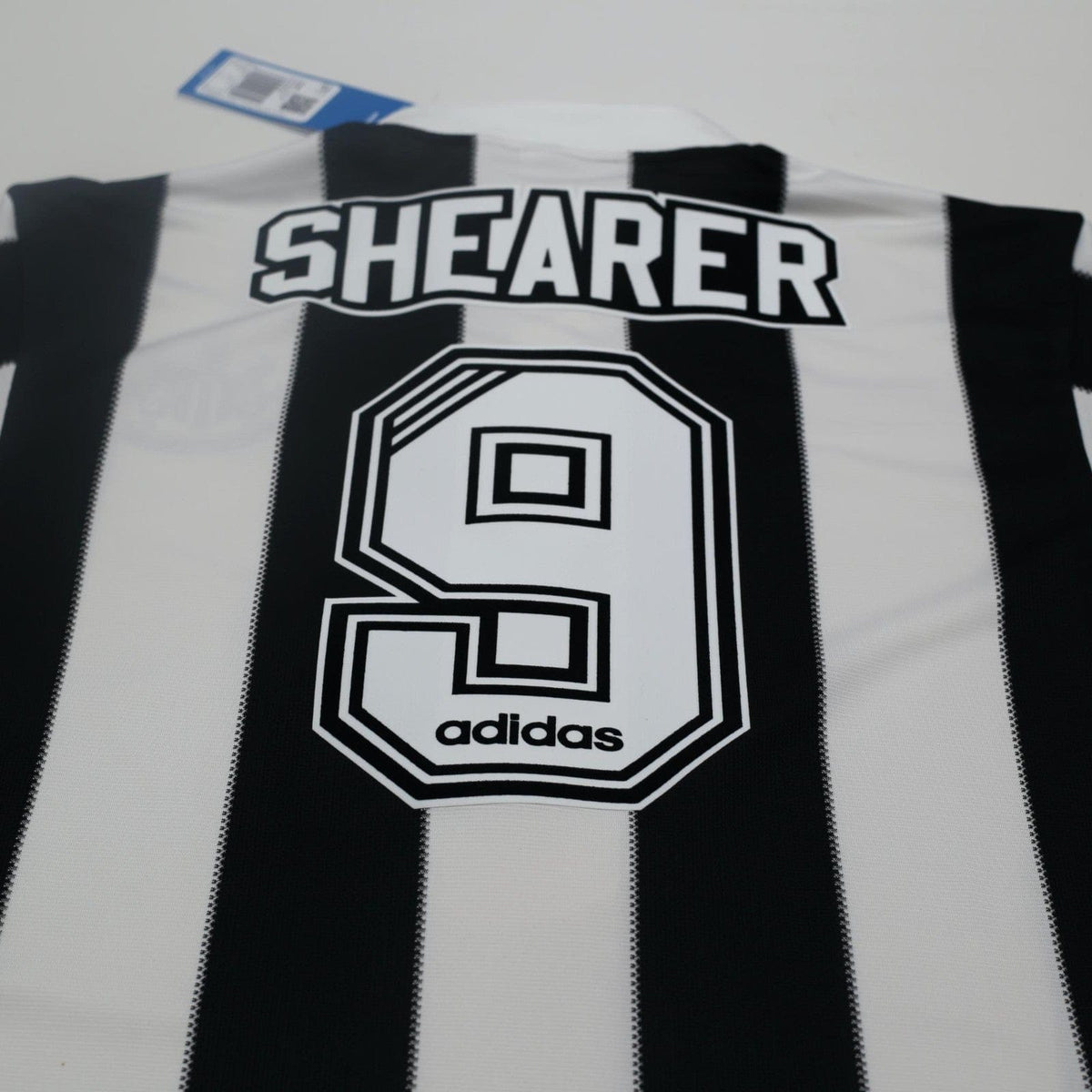 1995/97 Shearer #9 Newcastle United Retro adidas Football Shirt (S) BNWT