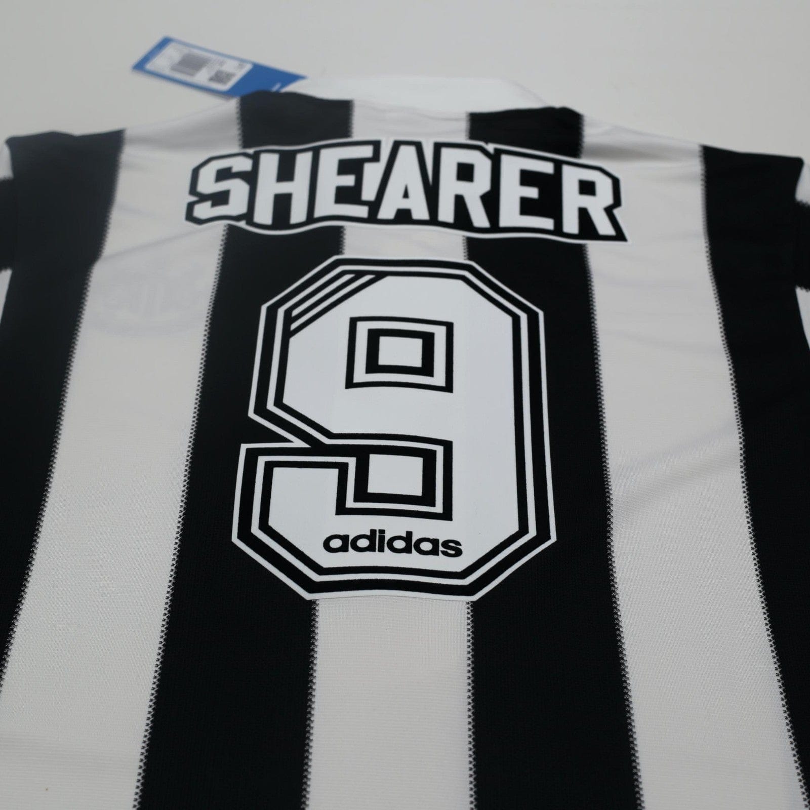 1995/97 Shearer #9 Newcastle United Retro adidas Football Shirt (S) BNWT