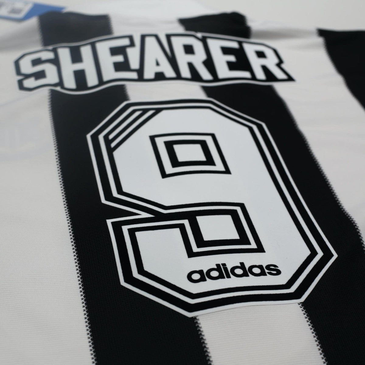 1995/97 Shearer #9 Newcastle United Retro adidas Football Shirt (S) BNWT