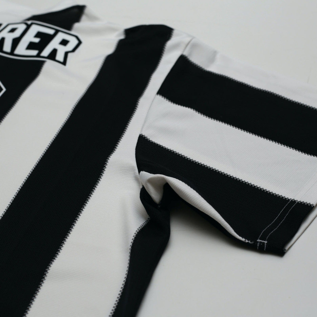 1995/97 Shearer #9 Newcastle United Retro adidas Football Shirt (XXL)