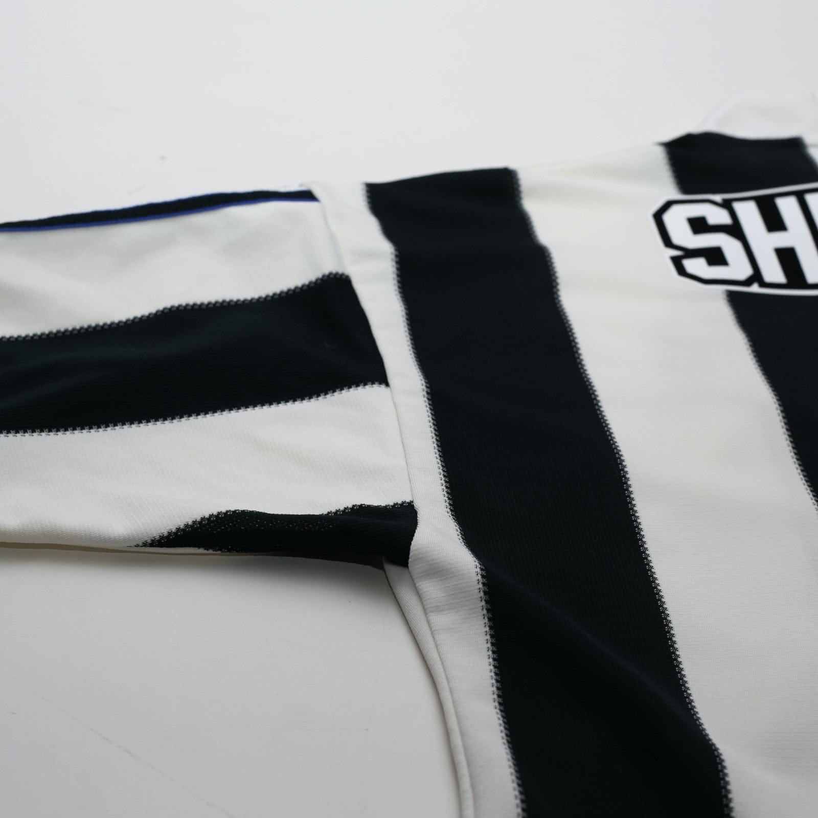 1995/97 Shearer #9 Newcastle United Vintage adidas Football Shirt (M)