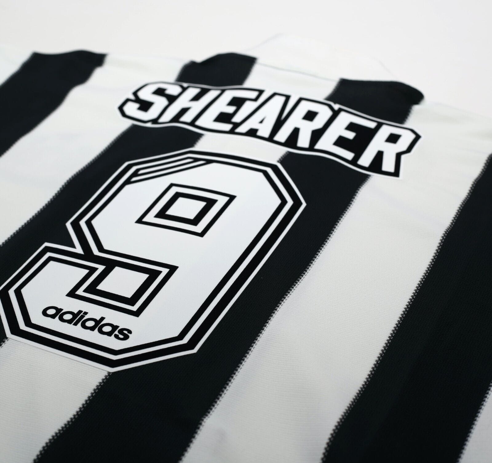 1995/97 SHEARER #9 Newcastle United Vintage adidas Home Football Shirt (L)