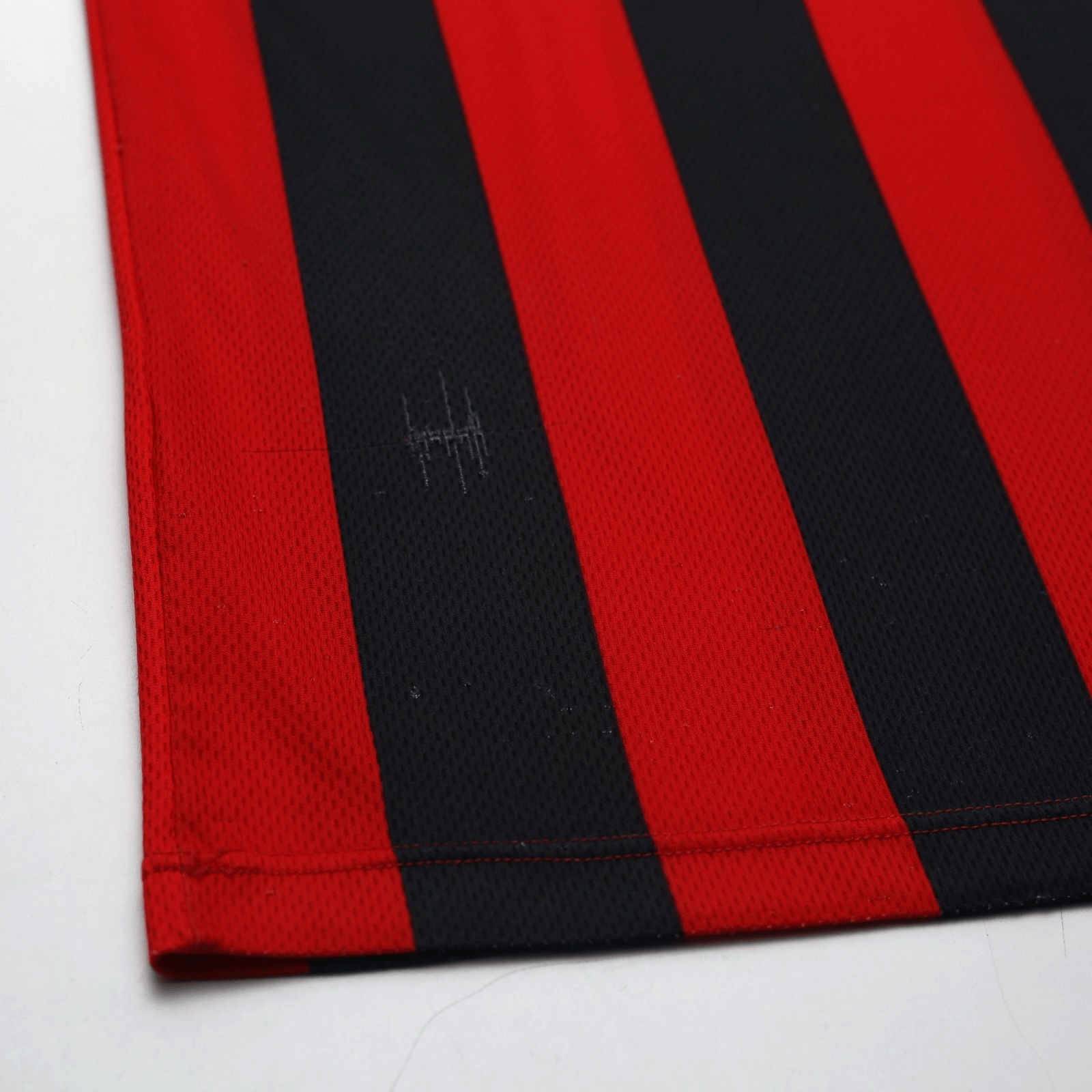 1996/97 AC Milan Vintage Lotto Home Football Shirt (L)