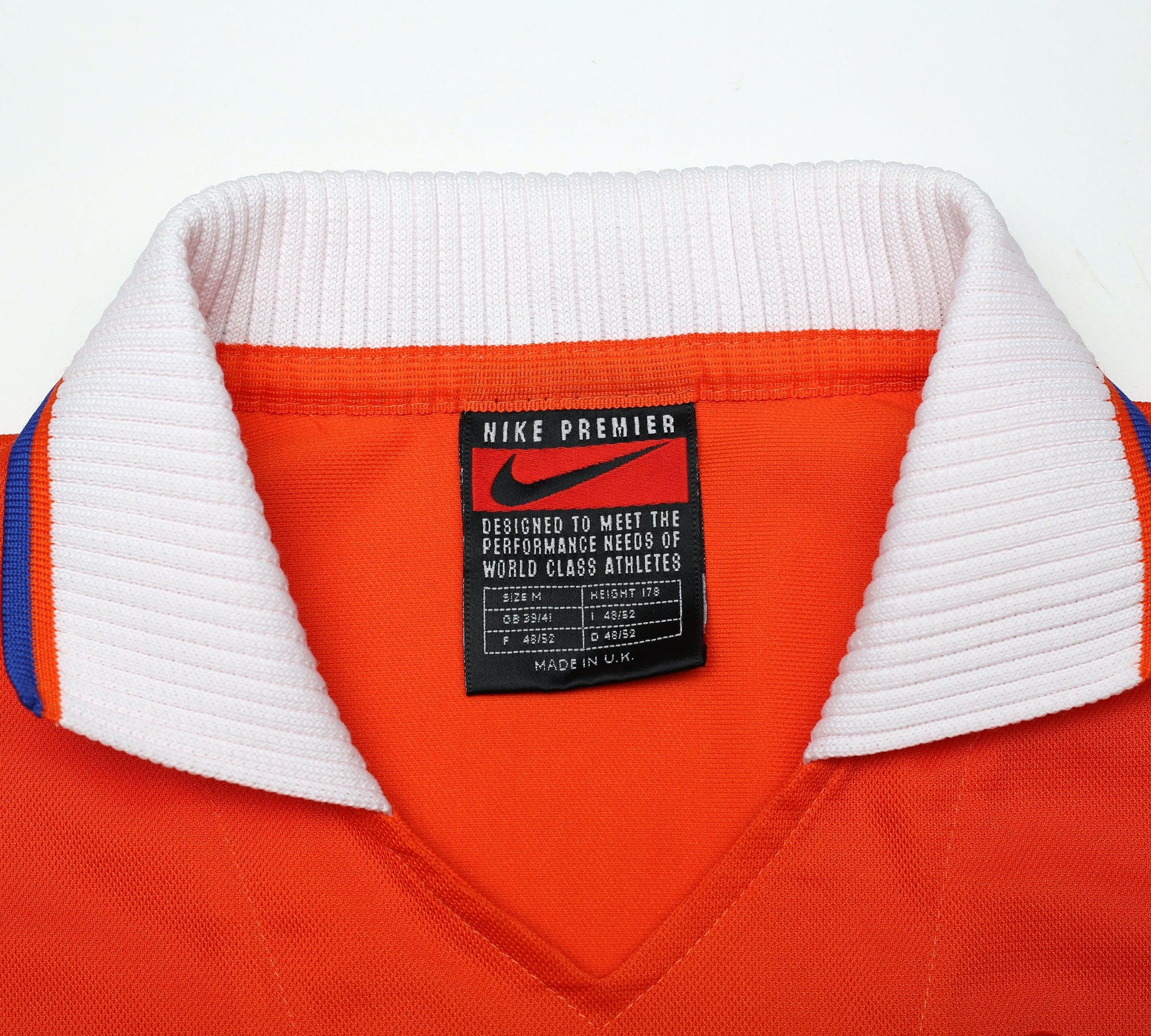 1996/97 BERGKAMP #8 Holland Vintage Nike Home Football Shirt (M) Arsenal