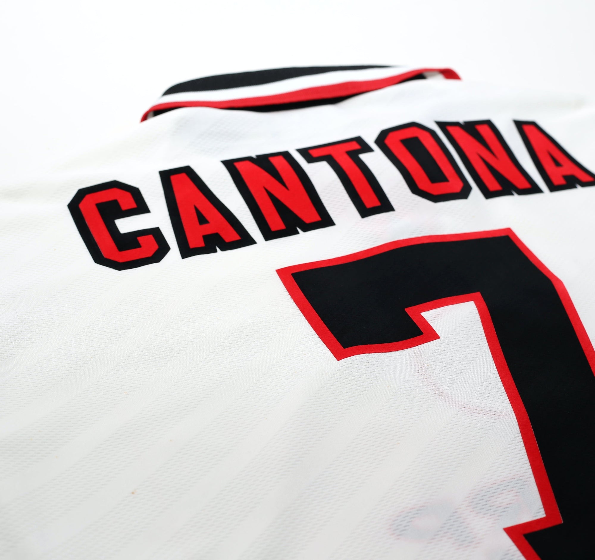 1996/97 CANTONA #7 Manchester United Vintage Umbro Away Football Shirt (L)